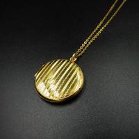 Antique Round Pin Stripe 9ct 9K Yellow Gold Circle Photo Locket & Chain Necklace (5 of 10) Antique Round Pin Stripe 9ct 9K Yellow Gold Circle Photo Locket & Chain Necklace (5 of 10)