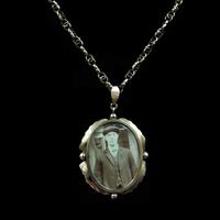 Antique 9ct 9K Yellow Gold Oval Photo Locket & Fancy Chain Necklace (3 of 9) Antique 9ct 9K Yellow Gold Oval Photo Locket & Fancy Chain Necklace (3 of 9)